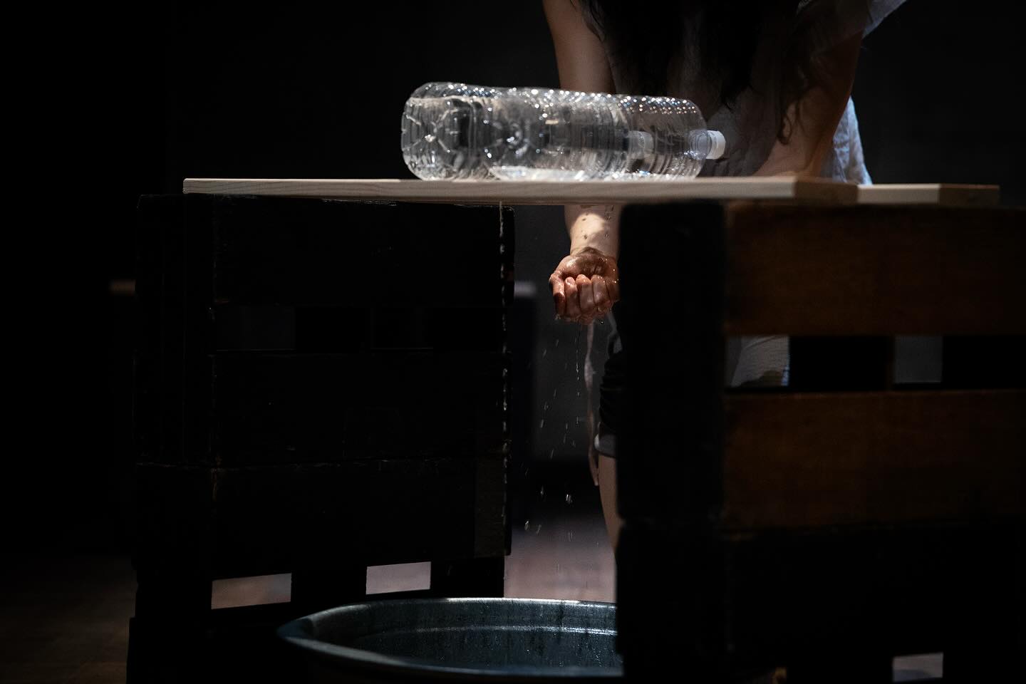 "Soggy Sole"
Oct 26 ,2024
at TERPSICHORE, Nakano Tokyo
thanks for the Center Line Art Festival Tokyo 2024
photo by MILLA