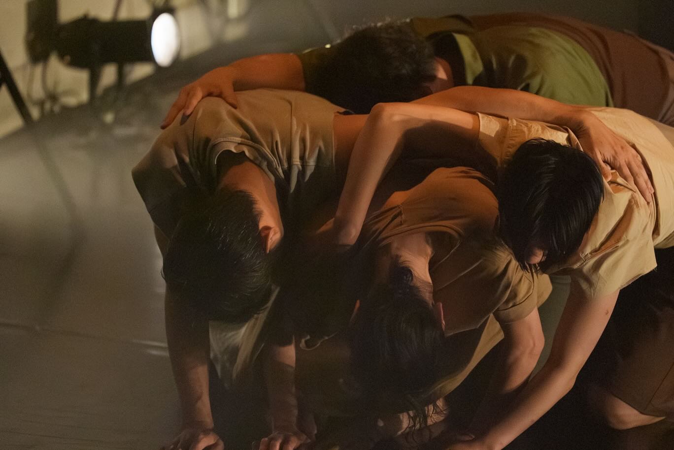 大人少年「ミミズとハンバーグ」
September 4th - 7th, 2025
at Westend studio Nakano
photo by 松本和幸